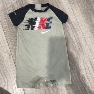 nike romper 6m